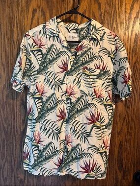 Goodfellow & Co Men's White Tropical Print Short-Sleeve Shirt